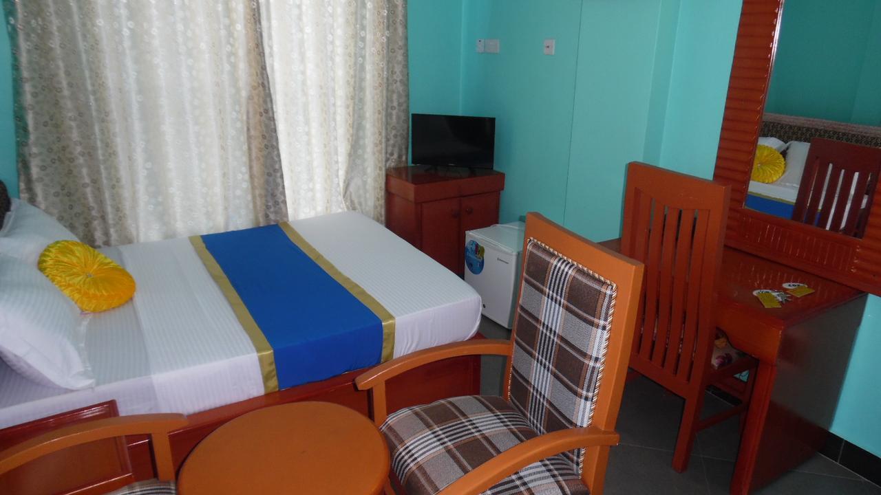 Bl Airport Hotel Dar es Salaam Exterior photo